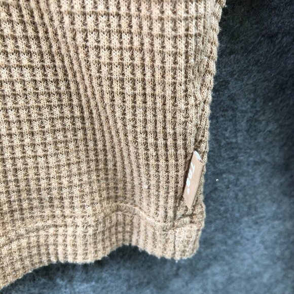 Aritzia TNA Waffle Knit Cropped Long Sleeve T Shirt Womens S Tan High Neck - Picture 5 of 10